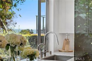 Single Family Residence, 592 Bluebird Canyon dr, Laguna Beach, CA 92651 - 11