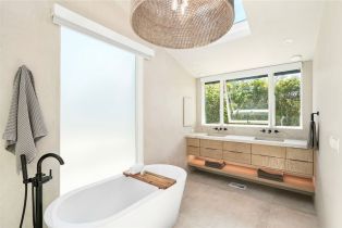 Single Family Residence, 592 Bluebird Canyon dr, Laguna Beach, CA 92651 - 29