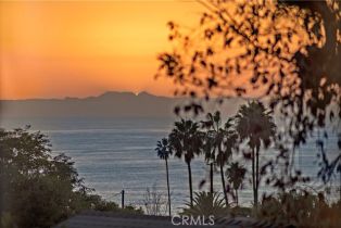 Single Family Residence, 592 Bluebird Canyon dr, Laguna Beach, CA 92651 - 64