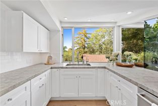 Single Family Residence, 592 Bluebird Canyon dr, Laguna Beach, CA 92651 - 8