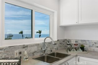 Condominium, 21703 Ocean Vista drive, Laguna Beach, CA 92651 - 20