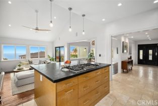 Single Family Residence, 2888 Bernard Court, Laguna Beach, CA 92651 - 4