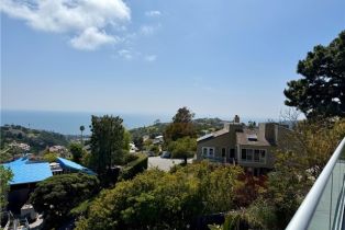 Single Family Residence, 2421 Park ave, Laguna Beach, CA 92651 - 55