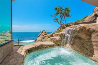 Single Family Residence, 1715 Ocean way, Laguna Beach, CA 92651 - 26