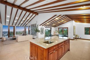 Single Family Residence, 2516 Temple Hills dr, Laguna Beach, CA 92651 - 23