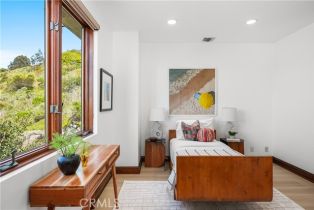 Single Family Residence, 2516 Temple Hills dr, Laguna Beach, CA 92651 - 40