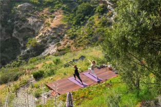 Single Family Residence, 2516 Temple Hills dr, Laguna Beach, CA 92651 - 46