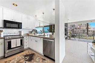 Condominium, 1585 Coast, Laguna Beach, CA 92651 - 15