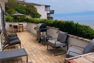 Single Family Residence, 154 Pearl st, Laguna Beach, CA 92651 - 3