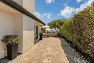 Single Family Residence, 2897 Chateau way, Laguna Beach, CA 92651 - 22