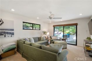 Single Family Residence, 19 Vista De La Luna, Laguna Beach, CA 92651 - 24