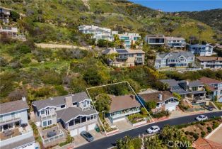 Single Family Residence, 19 Vista De La Luna, Laguna Beach, CA 92651 - 3