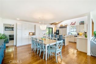 Single Family Residence, 19 Vista De La Luna, Laguna Beach, CA 92651 - 4