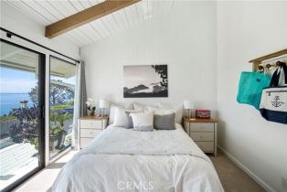 Single Family Residence, 19 Vista De La Luna, Laguna Beach, CA 92651 - 44