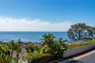 Single Family Residence, 19 Vista De La Luna, Laguna Beach, CA 92651 - 51