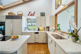 Single Family Residence, 19 Vista De La Luna, Laguna Beach, CA 92651 - 7