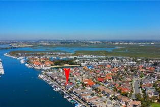 Single Family Residence, 3372 Venture dr, Huntington Beach, CA 92649 - 33