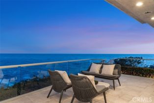 Single Family Residence, 1907 Ocean way, Laguna Beach, CA 92651 - 14