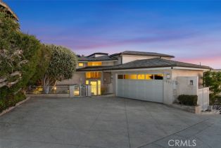 Single Family Residence, 1907 Ocean way, Laguna Beach, CA 92651 - 16