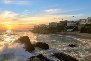 Single Family Residence, 1907 Ocean way, Laguna Beach, CA 92651 - 19