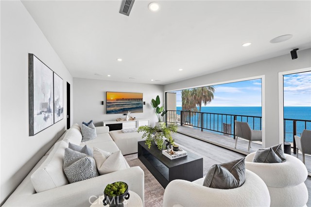 Condominium, 31423 S Coast hwy, Laguna Beach, CA 92651 - 1