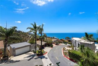 Single Family Residence, 683 Alta Vista way, Laguna Beach, CA 92651 - 17