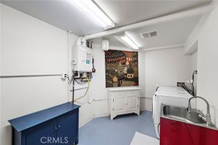 Single Family Residence, 683 Alta Vista way, Laguna Beach, CA 92651 - 29