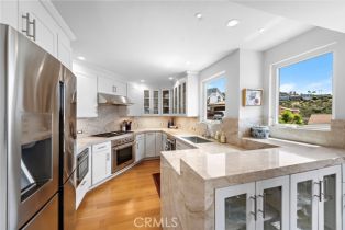 Single Family Residence, 683 Alta Vista way, Laguna Beach, CA 92651 - 7