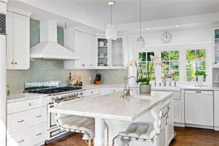 Single Family Residence, 1010 Emerald Bay, Laguna Beach, CA 92651 - 11