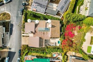 Single Family Residence, 1010 Emerald Bay, Laguna Beach, CA 92651 - 45