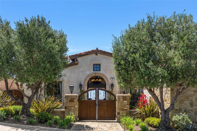 Single Family Residence, 35 Shoreline dr, Dana Point, CA 92629 - 1