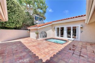 Single Family Residence, 906 EMERALD BAY, Laguna Beach, CA 92651 - 3