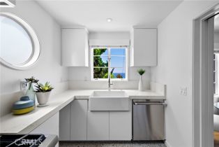 Single Family Residence, 2142 Ruby Place, Laguna Beach, CA 92651 - 11