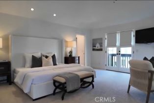 Single Family Residence, 411 Snug Harbor rd, Newport Beach, CA 92663 - 16