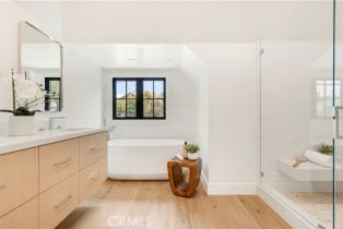 Single Family Residence, 1759 Glenneyre st, Laguna Beach, CA 92651 - 38