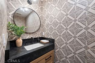 Apartment, 243 Wave st, Laguna Beach, CA 92651 - 11