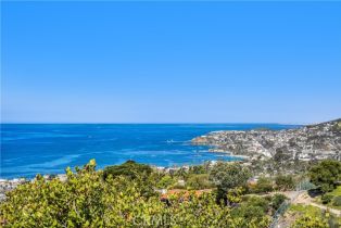 Single Family Residence, 901 Summit DR, Laguna Beach, CA  Laguna Beach, CA 92651