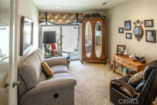 Single Family Residence, 11 Jasmine Creek ln, Laguna Hills, CA 92653 - 10