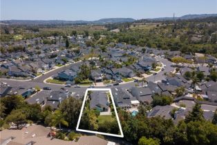 Single Family Residence, 11 Jasmine Creek ln, Laguna Hills, CA 92653 - 12