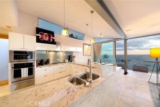 Single Family Residence, 31676 Seacove dr, Laguna Beach, CA 92651 - 12