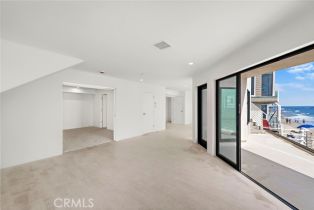 Single Family Residence, 715 Ocean Front, Laguna Beach, CA 92651 - 17