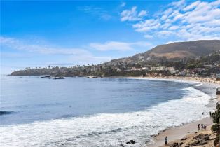 Single Family Residence, 715 Ocean Front, Laguna Beach, CA 92651 - 27