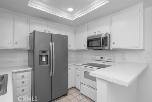 Townhouse, 75 Blue Lagoon, Laguna Beach, CA 92651 - 11