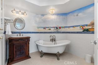 Single Family Residence, 100 S La Senda, Laguna Beach, CA 92651 - 43