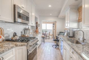 Single Family Residence, 2137 Channel rd, Newport Beach, CA 92661 - 7