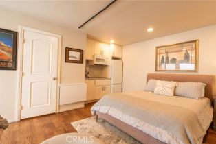 Apartment, 327 Third street, Laguna Beach, CA 92651 - 20