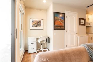 Apartment, 327 Third street, Laguna Beach, CA 92651 - 21