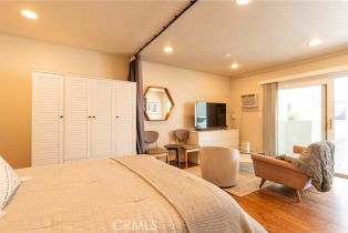 Apartment, 327 Third street, Laguna Beach, CA 92651 - 3