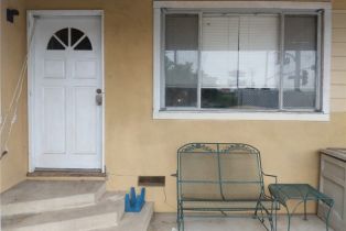 Single Family Residence, 207 Raymond ave, Fullerton, CA 92831 - 3