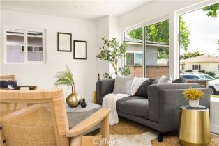 Single Family Residence, 5922 John ave, Long Beach, CA 90805 - 7